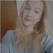 Deutsch-Tutorin, die dir gerne beim Deutsch hilft